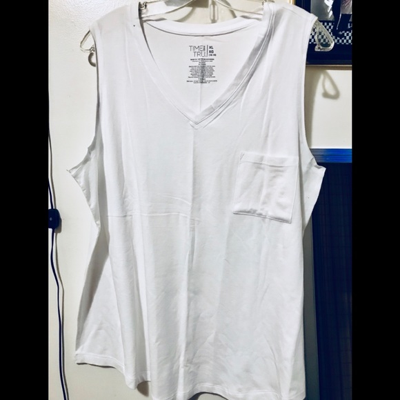 Time and Tru Tops - 🛍White Pocketed Tank   Pick 4 for $20!